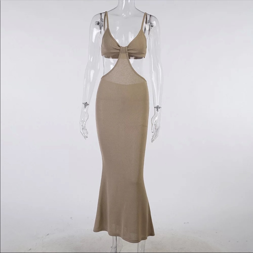 Sexy Dress.  Perfect for the beach.  Summer Dress.